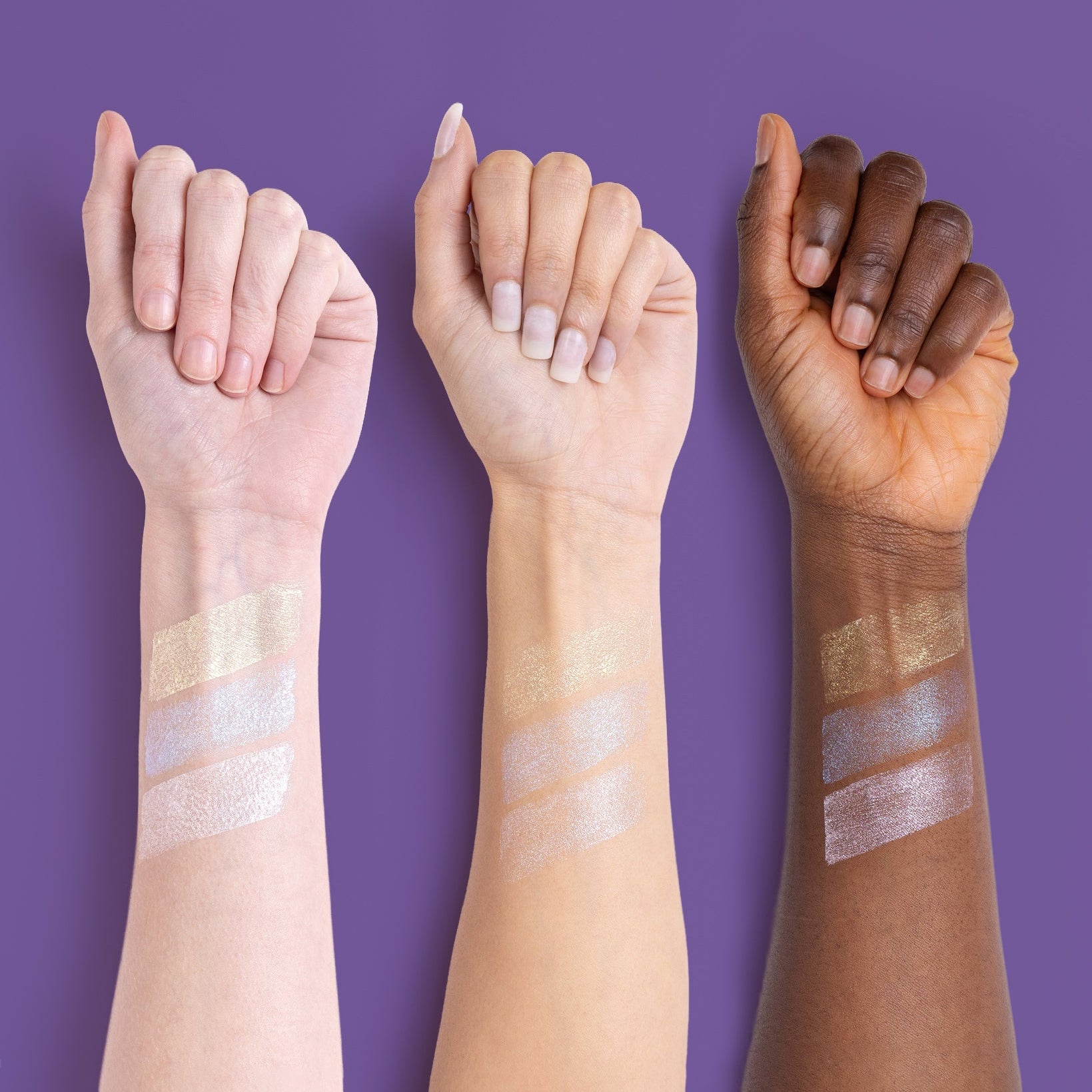 Glimmer Glass Liquid Face & Body Highlighter - Image 13