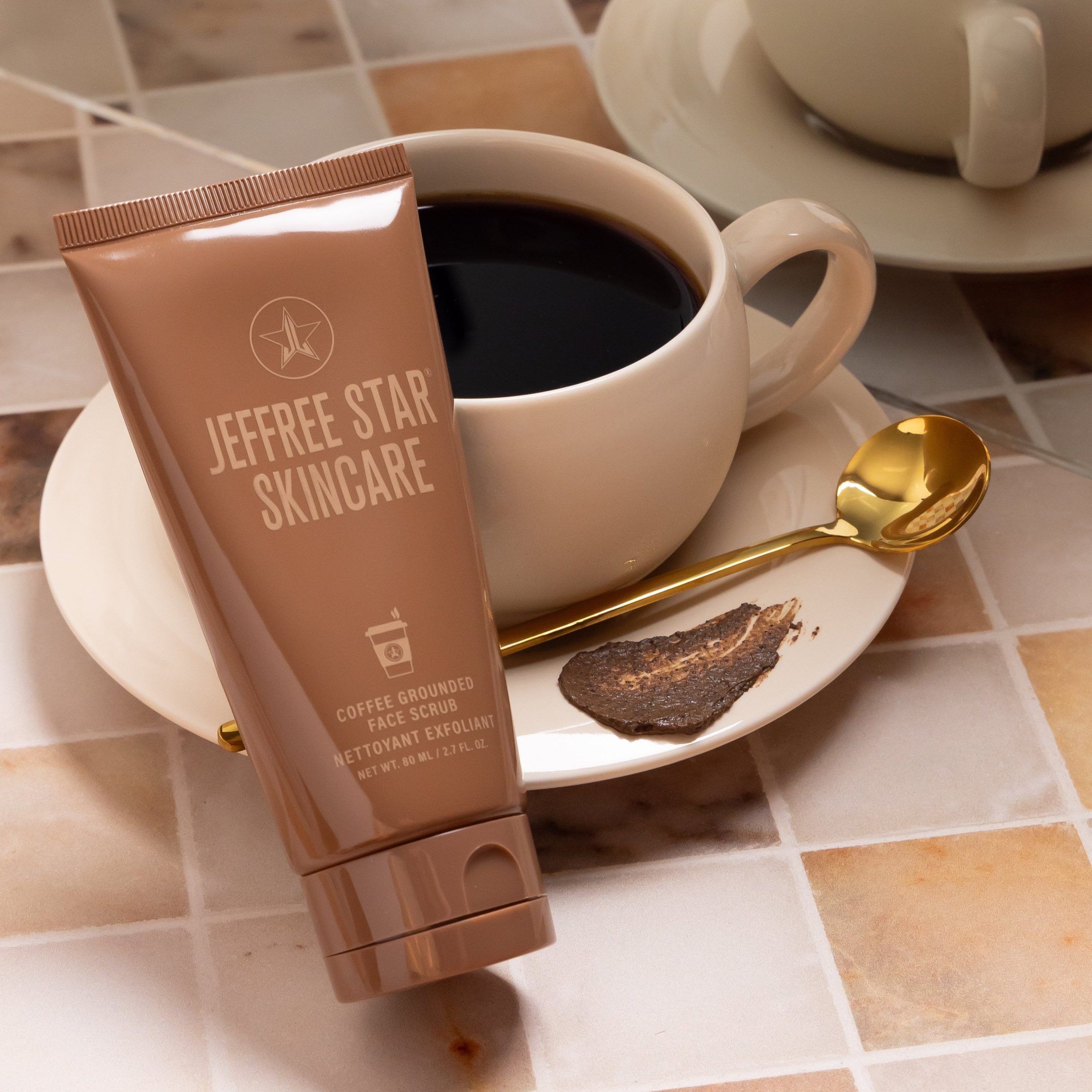 Coffee Grounded Face Scrub - Image 4